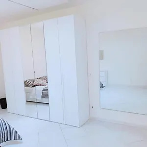 Apartman Visconti House