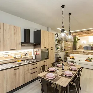 https://geppis-apartments.it-tuscanyhotel.com