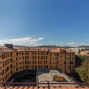 New!apt 2 Min Walk From Central Station Bolonia