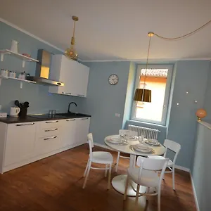 varennahouse-aston-apt.it-lombardy.com/
