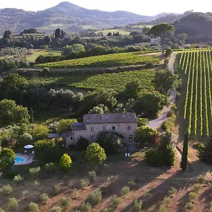 Farm stay La Falconara Montepulciano