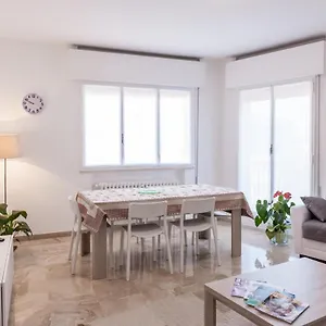 Le Barche 2 Apartment
